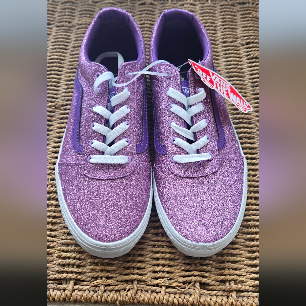 Vans Purple Glitter Low-Top Sneakers with White Laces-US Missy Size 6- NWT